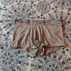 Calvin Klein Underwear Men's Gray Trunks